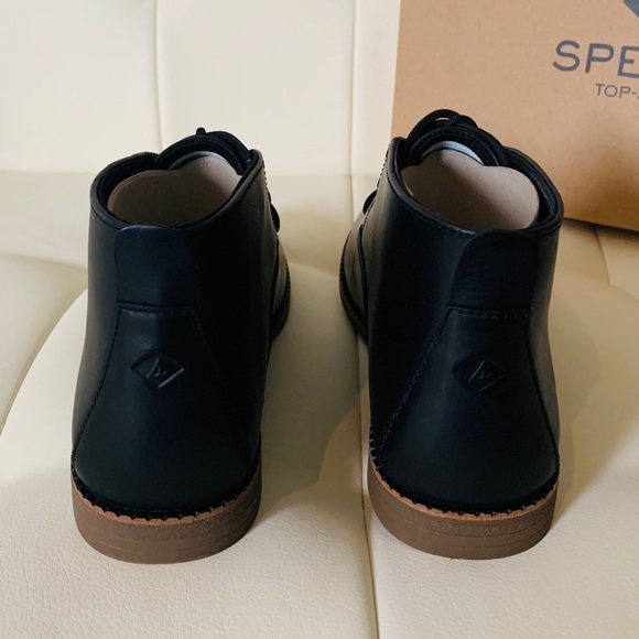 NEW SPERRY Desert Booties - Picture 5 of 16
